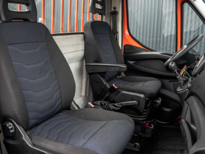 Iveco Daily 35C18 3.0L | N1 | 180 PK | Euro 6 | Airco | 3.5T Trekgewicht foto 11