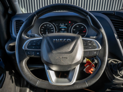 Iveco Daily 35C18 | Bakwagen met laadklep | N1 | Automaat | Trekhaak | Cruise | 180PK | Euro 6 | Climatronic | foto 25