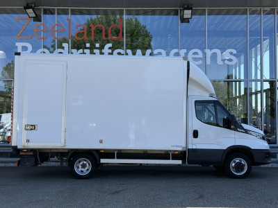 Iveco Daily 35C18H 3.0 Bakwagen met laadklep | Zijdeur | Trekhaak | Dubbel lucht | Navi | Cruisec. | LED 5