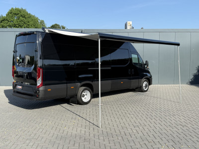 Iveco Daily 35C21 3.0 210 PK AUTOMAAT L3H2 N1 / MOTORSPORT INRICHTING / LUIFEL / LUCHTSLANG / DUBBEL LUCHT / 3-ZITS foto 6