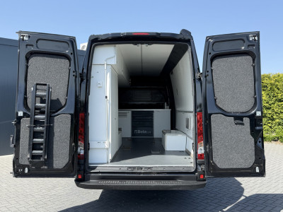 Iveco Daily 35C21 3.0 210 PK AUTOMAAT L3H2 N1 / MOTORSPORT INRICHTING / LUIFEL / LUCHTSLANG / DUBBEL LUCHT / 3-ZITS foto 7