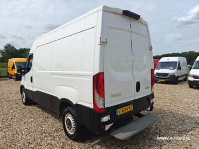 Iveco Daily 35S12V 2.3 L2 H2 , POST NL Uitvoering , Euro 6 , Apk jan. 2026 foto 3