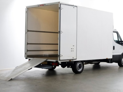 Iveco Daily 35S14 136pk HiMatic Automaat Lowliner Bakwagen met achterdeuren H233cm 10-2020 foto 3