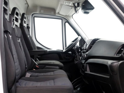 Iveco Daily 35S14 136pk L2H2 Airco/Camera Trekgewicht 3500kg 09-2021 foto 5