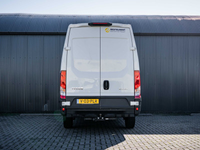 Iveco Daily **35S14 | 140PK | L2H2 |Trekhaak 3.500 Kg | 3-Zits | Climatronic** foto 8
