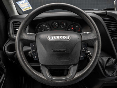 Iveco Daily 35S14 | Automaat | 3-Zits | Camera | Cruise | Airco | Trekhaak foto 14