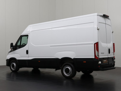 Iveco Daily 35S14 Hi-Matic Automaat L2H2 | 3500Kg TG | Airco | Cruise | 3-Persoons | Betimmering foto 6