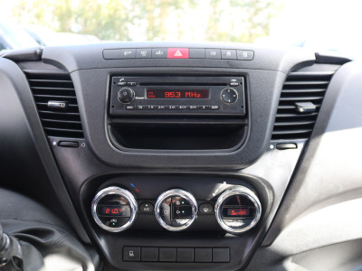 Iveco Daily 35S14 L2 H2 Airco 3.5T Trekhaak foto 19