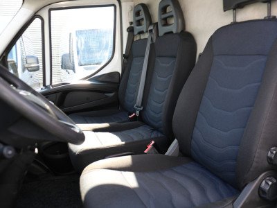 Iveco Daily 35S14 L2 H2 Airco 3.5T Trekhaak foto 2