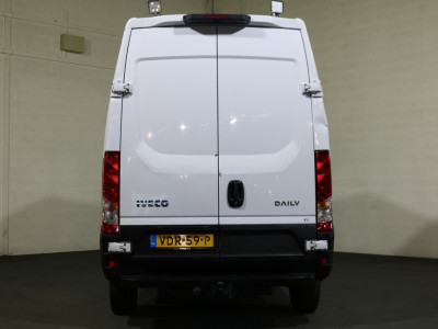 Iveco Daily 35S14 L2 H2 Airco 3.5T Trekhaak foto 9