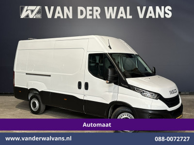 Iveco Daily 35S14V 136pk Automaat 3500kg Trekhaak L2H2 Euro6 Airco | Camera | Navigatie LED, Cruiscontrol, Chauffeursstoel, Bijrijdersbank