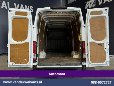 Iveco Daily 35S14V 136pk Automaat 3500kg Trekhaak L2H2 Euro6 Airco | Camera | Navigatie LED, Cruiscontrol, Chauffeursstoel, Bijrijdersbank foto 14