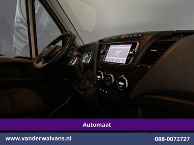 Iveco Daily 35S14V 136pk Automaat 3500kg Trekhaak L2H2 Euro6 Airco | Camera | Navigatie LED, Cruiscontrol, Chauffeursstoel, Bijrijdersbank foto 18