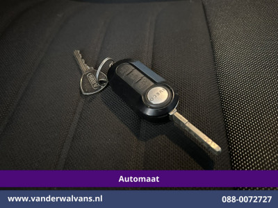 Iveco Daily 35S14V 136pk Automaat 3500kg Trekhaak L2H2 Euro6 Airco | Camera | Navigatie LED, Cruiscontrol, Chauffeursstoel, Bijrijdersbank foto 21
