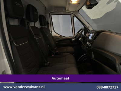 Iveco Daily 35S14V 136pk Automaat 3500kg Trekhaak L2H2 Euro6 Airco | Camera | Navigatie LED, Cruiscontrol, Chauffeursstoel, Bijrijdersbank foto 9