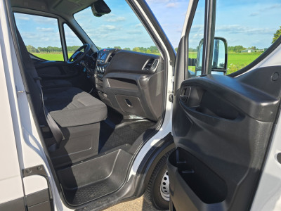 Iveco Daily 35S14V 2.3 352L H2 - 140 Pk - Euro 6 - Airco - Cruise Control foto 10