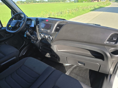 Iveco Daily 35S14V 2.3 352L H2 - 140 Pk - Euro 6 - Airco - Cruise Control foto 12