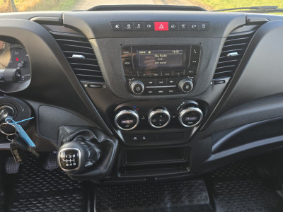 Iveco Daily 35S14V 2.3 352L H2 - 140 Pk - Euro 6 - Airco - Cruise Control foto 13