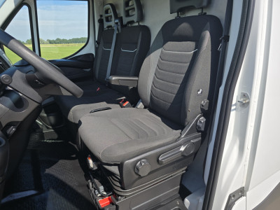 Iveco Daily 35S14V 2.3 352L H2 - 140 Pk - Euro 6 - Airco - Cruise Control foto 19