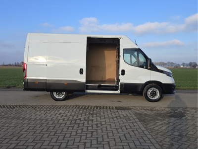 Iveco Daily 35S14V 2.3 352L H2 - 140 Pk - Euro 6 - Airco - Cruise Control foto 21