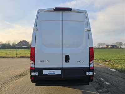 Iveco Daily 35S14V 2.3 352L H2 - 140 Pk - Euro 6 - Airco - Cruise Control foto 4