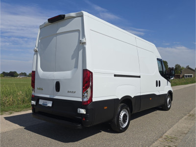 Iveco Daily 35S14V 2.3 352L H2 - 140 Pk - Euro 6 - Airco - Cruise Control foto 6