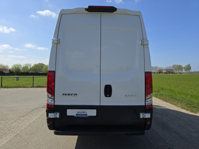 Iveco Daily 35S14V 2.3 352L H2 - 140 Pk - Euro 6 - Airco - Cruise Control - L2 L H2 foto 4