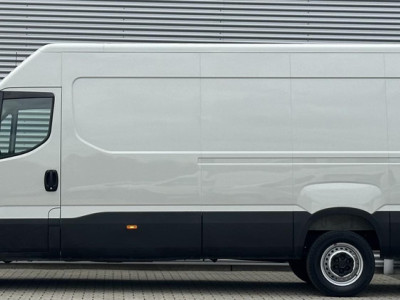 Iveco Daily 35S14V 2.3 410L L4H2 SUPER LANG foto 4
