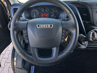 Iveco Daily 35S14V 2.3 L1H1 3500kg trekgewicht automaat MARGE foto 14