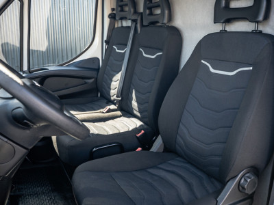 Iveco Daily 35S14V 2.3 L2H2 | Automaat | 1e Eigenaar | Euro 6 | Cruise | Climate | Trekhaak 11