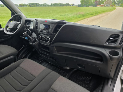 Iveco Daily 35S14V 352L H2 - Euro 6 - 140 Pk - Dubbel Lucht - Airco - Cruise Control 11