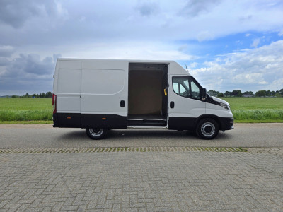 Iveco Daily 35S14V 352L H2 - Euro 6 - 140 Pk - Dubbel Lucht - Airco - Cruise Control 21
