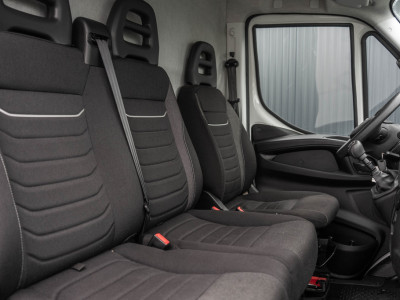 Iveco Daily **35S14V L2H2 | 140PK | 3.5T Trekgewicht | Cruise | Climate** foto 13