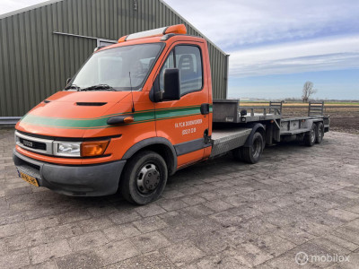 Iveco Daily 35S15V 300  be Combi Veldhuizen trailer