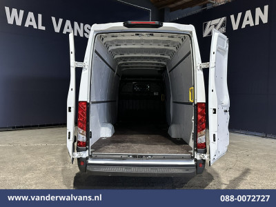 Iveco Daily 35S16 157pk L3H2 Euro6 Airco | 3500kg trekvermogen | Parkeersensoren Bijrijdersbank foto 2