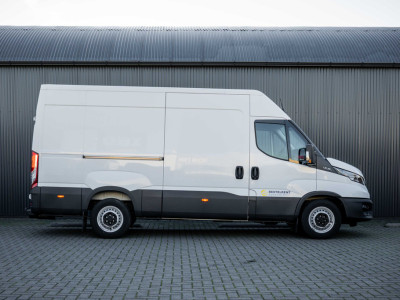 Iveco Daily 35S16 | 160PK | 3-Zits | Climatronic | Trekhaak 3.500 Kg foto 6