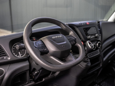 Iveco Daily **35S16 | 160 PK |  L2H2 | Automaat | 3-Zits | Climate | Airco** foto 11