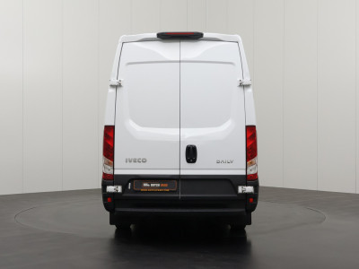 Iveco Daily 35S16 Hi-Matic Automaat L2H2 | 3500Kg Trekken | Airco | 3-Zits | Betimmering 11