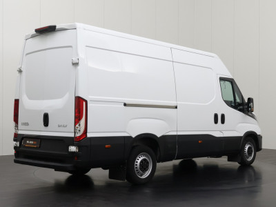 Iveco Daily 35S16 Hi-Matic Automaat L2H2 | 3500Kg Trekken | Airco | 3-Zits | Betimmering 2