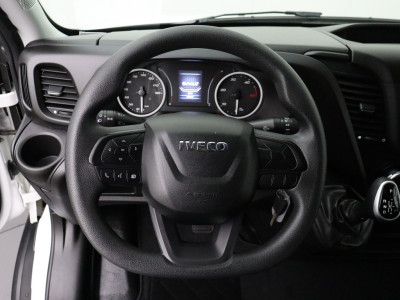 Iveco Daily 35S16 Hi-Matic Automaat L3H2 | Airco | 3-Persoons | Betimmering foto 14