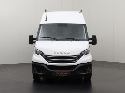 Iveco Daily 35S16 Hi-Matic Automaat L3H2 | LED | Imperiaal | Trekhaak | Multimedia | Navigatie | Camera | Airco | Cruise foto 10