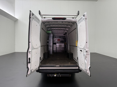 Iveco Daily 35S16 Hi-Matic Automaat L3H2 | LED | Imperiaal | Trekhaak | Multimedia | Navigatie | Camera | Airco | Cruise foto 4