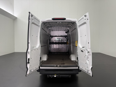 Iveco Daily 35S16 L2H2 | 3500Kg Trekhaak | Airco | 3-Zits | Betimmering foto 4