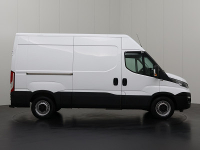 Iveco Daily 35S16 L2H2 | 3500TG | Multimedia | Airco | Cruise | Betimmering foto 13
