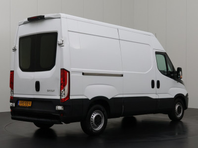 Iveco Daily 35S16 L2H2 | 3500TG | Multimedia | Airco | Cruise | Betimmering foto 2