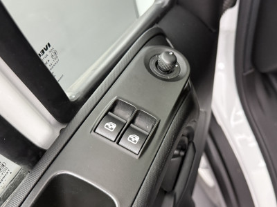 Iveco Daily 35S16 L3H2 Maxi | Nieuw Model 2025 | Airco | 3-Zits | Betimmering foto 8