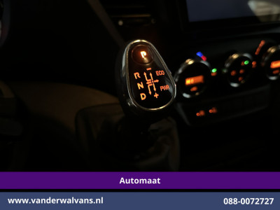 Iveco Daily 35S16V 157pk Automaat 3500kg Trekhaak L2H1 Euro6 Airco | Camera | Navigatie | LM Velgen Cruisecontrol, Bijrijdersbank 2