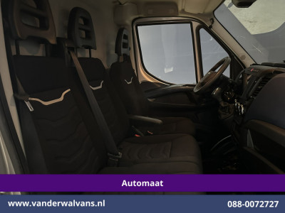 Iveco Daily 35S16V 157pk Automaat 3500kg Trekhaak L2H1 Euro6 Airco | Camera | Navigatie | LM Velgen Cruisecontrol, Bijrijdersbank 8