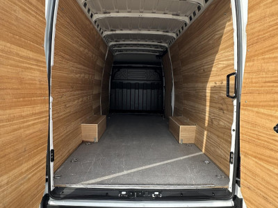 Iveco Daily 35S16V 2.3 410 L4H2 Airco|Cruise|Camera TOPSTAAT 3500kg trekgewicht foto 14