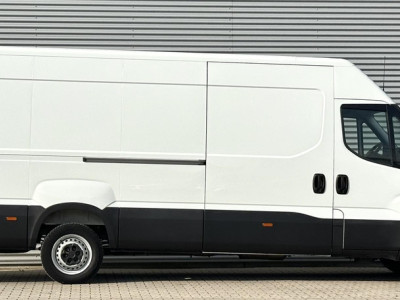 Iveco Daily 35S16V 2.3 410 L4H2 Airco|Cruise|Camera TOPSTAAT 3500kg trekgewicht foto 6